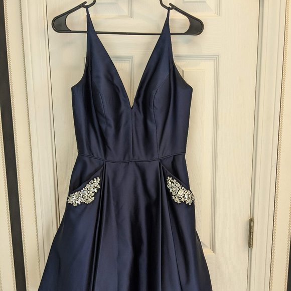 Juniors Formal Dress Navy Blue WITH POCKETS!!! Blondie nites Dress - Picture 1 of 7